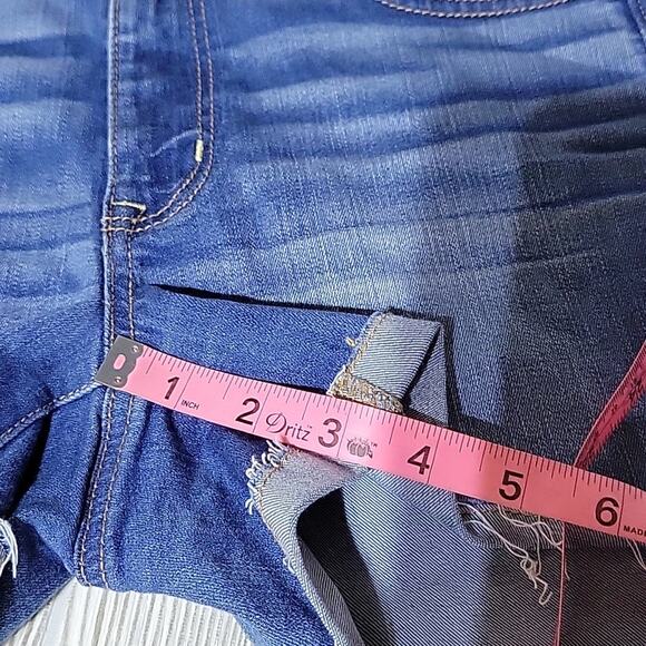 American Eagle Super Stretch Hi-Rise Shortie Jean Shorts, Women's Size: 6 - Picture 10 of 11